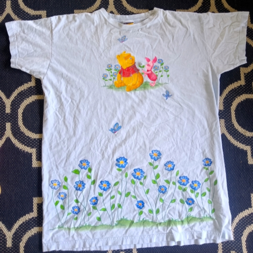 Winnie The Pooh Ladies vintage night shirt